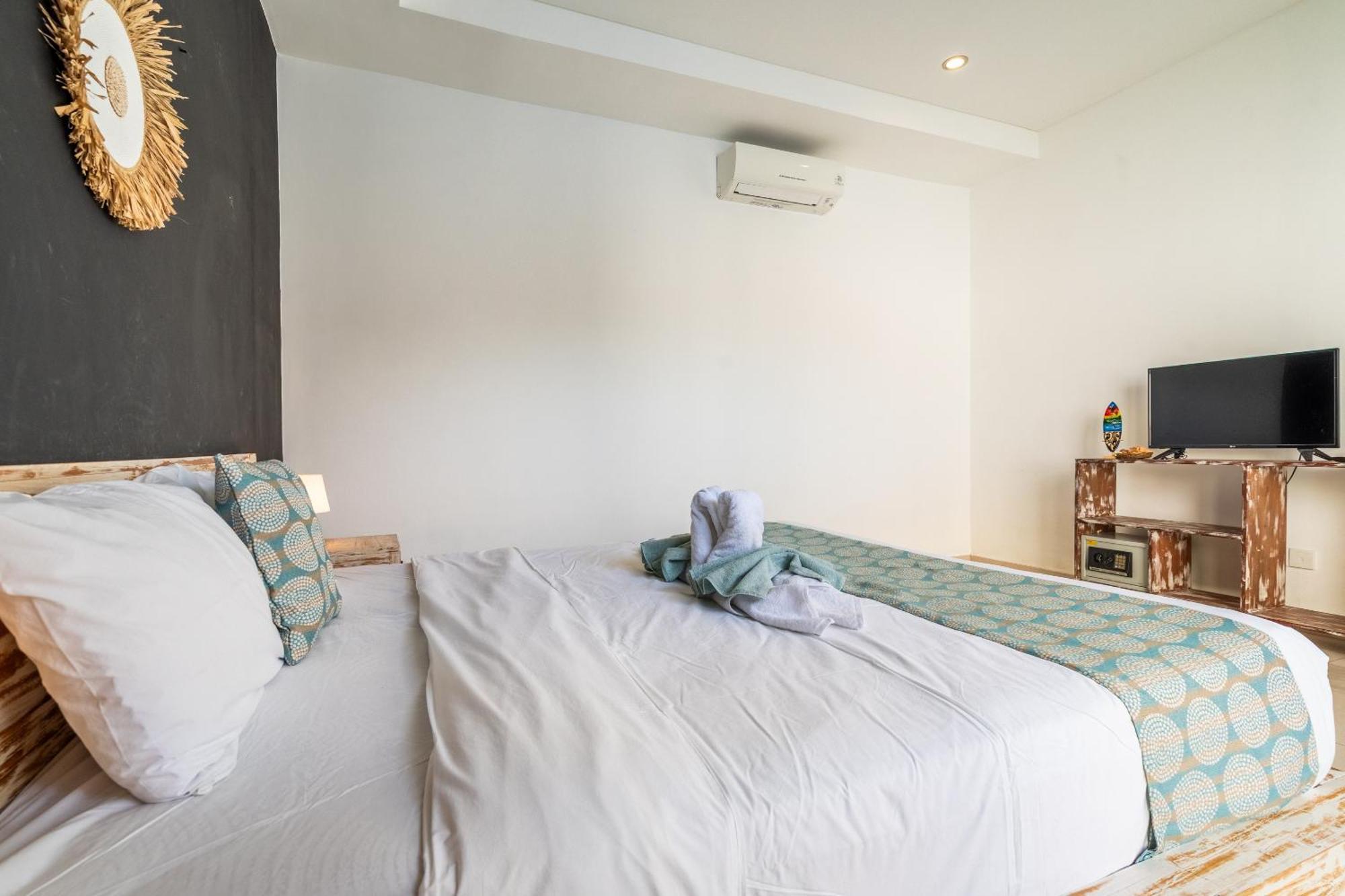 4-Bedroom Pool Villa Near Seminyak Center المظهر الخارجي الصورة