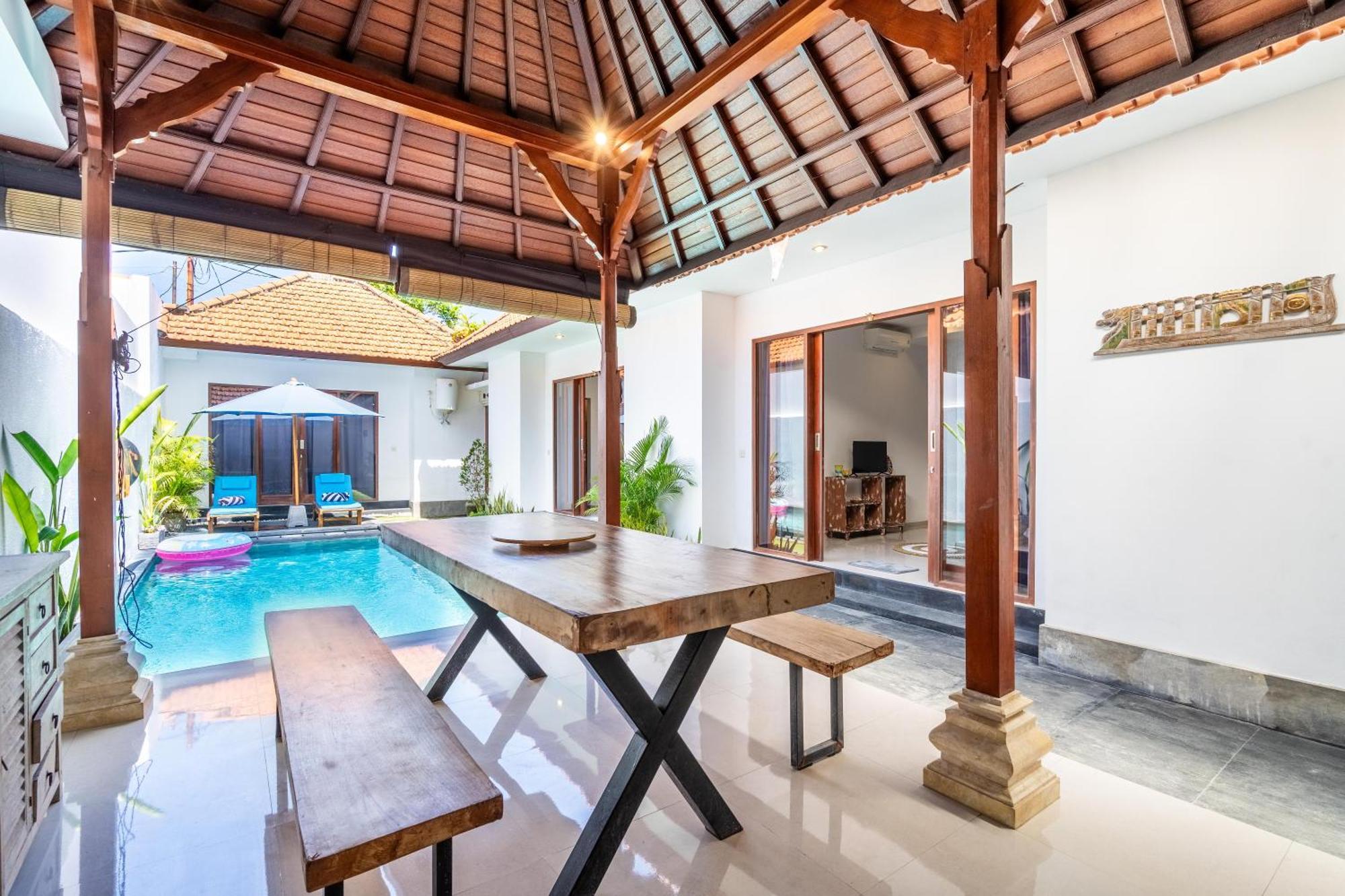 4-Bedroom Pool Villa Near Seminyak Center المظهر الخارجي الصورة