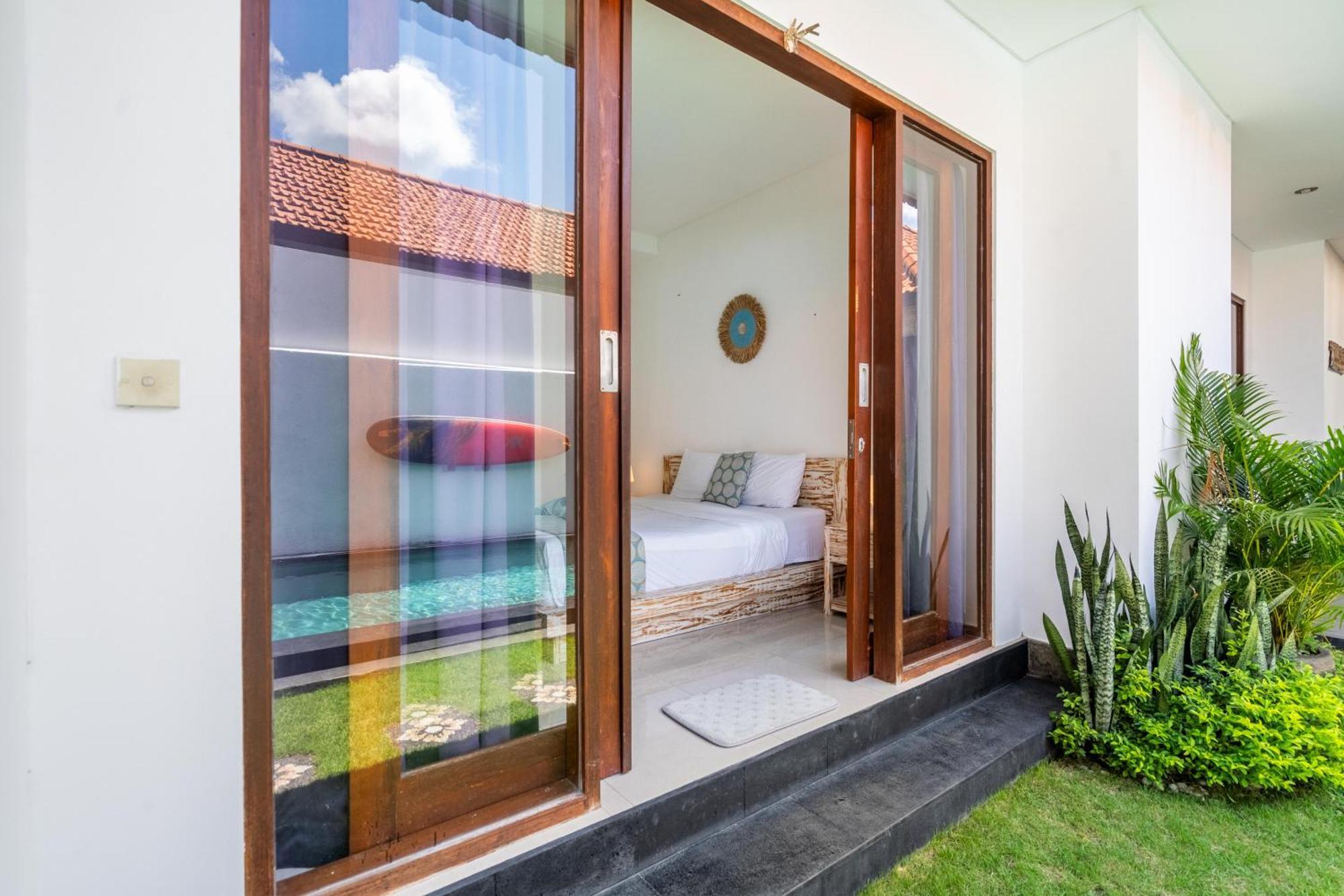 4-Bedroom Pool Villa Near Seminyak Center المظهر الخارجي الصورة